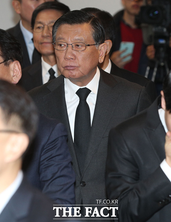 금호아시아나그룹의 계열사 부당지원 의혹을 수사하는 검찰이 박삼구 전 회장에게 소환 통보를 한 것으로 알려졌다. /더팩트 DB