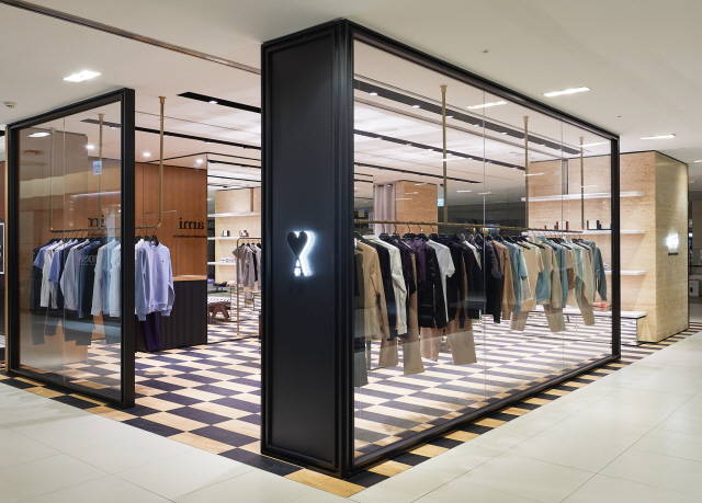 삼성물산 패션부문의 아미가 부산 신세계백화점 센텀시티점에 매장을 연다. /삼성물산 패션부문 제공