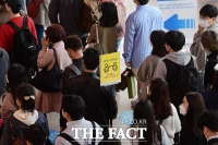  '거리두기 함께 지켜요' [포토]