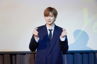  강다니엘, 새벽에 쓴 일기장 'YELLOW'(종합)