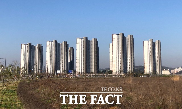 억대 웃돈에 거래되는 것으로 알려진 청주 오송의 한 임대아파트. / 전유진 기자