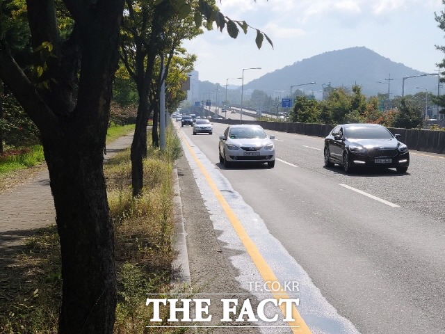 용인시는 17일부터 국도와 국지도를 제외한 주요 도로의 제한속도가 시속 60㎞에서 50㎞로 낮아진다./더팩트DB