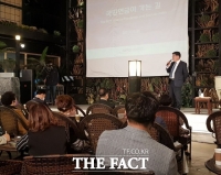  [단독] 김용진 국민연금공단 이사장, 노마스크 강연 '논란'