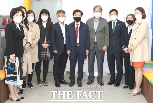 이용 대상은 초등학교 3학년부터 중학교 3학년을 중점적으로 권장하고 있으며, 유치원부터 초등학교 2학년 학생은 선택적으로 참여할 수 있다. 또한 방과 후에는 고등학생과 교직원을 대상으로 동아리 활동을 지원한다. / 정읍교육지원청 제공