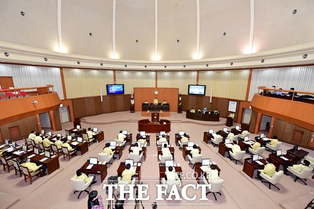 진주시의회 본회의 모습/진주시 제공