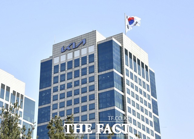 기아는 22일 오후 서울 양재동 기아 본사에서 경영 실적 컨퍼런스콜을 열고 올해 1분기 1조764억 원의 영업이익을 기록했다고 밝혔다. /기아 제공