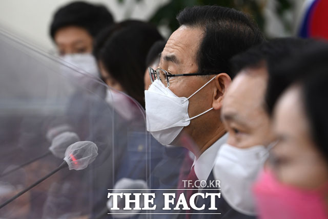 주호영 국민의힘 대표 권한대행은 합당을 찬성한다며 국민의당 입장을 요구한 상황이다. /남윤호 기자