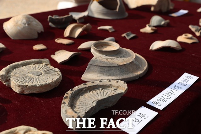 경남고성 송학동고분군 7호분의 유물/고성군 제공