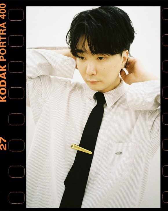 싱어송라이터 윤현상이 오는 5월 5일 새 싱글 Modern, Mild(모던, 마일드)를 발매한다. /문화인 제공