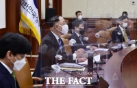  [속보] 1일 코로나19 확진자수 627명, 3일 연속 600명대