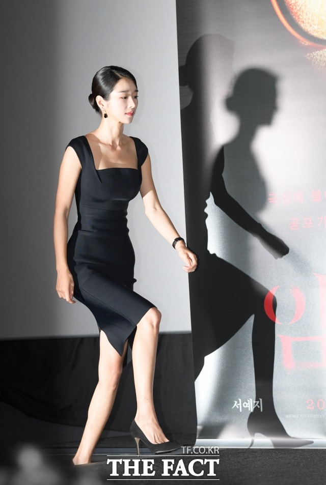 배우 서예지가 지난 2019년 8월 서울 용산구 CGV 아이파크몰점에서 열린 영화 암전의 언론시사회에 입장하고 있다. /더팩트 DB