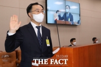  선서하는 문승욱 산업통상자원부 장관 후보 [포토]