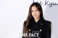  '5월의 신부' 홍수현, 동갑내기 비연예인과 결혼 