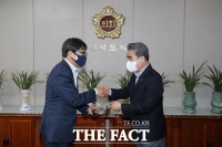  이상식 충북도의원, 제주도 명예도민 선정