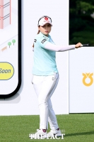  최혜진, '티샷 전 준비운동은 이렇게!' [포토]