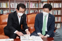  이시종 지사, 국토부장관 만나 '지역민심 들끓고 있다'