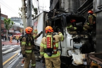  경찰, '금천 화재' 화물차 운전자들 입건 방침