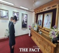  조경태 의원,구미 박정희 생가 방문...'당대표 되면 반드시 박근혜 전 대통령 석방'