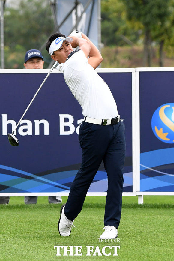 오는 27일(목) 블랙스톤 이천 골프클럽에서 열리는 ‘KPGA KB금융 리브챔피언십’ 1라운드를 대상으로 한 골프토토 스페셜 13회차에서 전체 참가자의 62.93%가 박상현의 언더파 활약을 예상했다./더팩트 DB