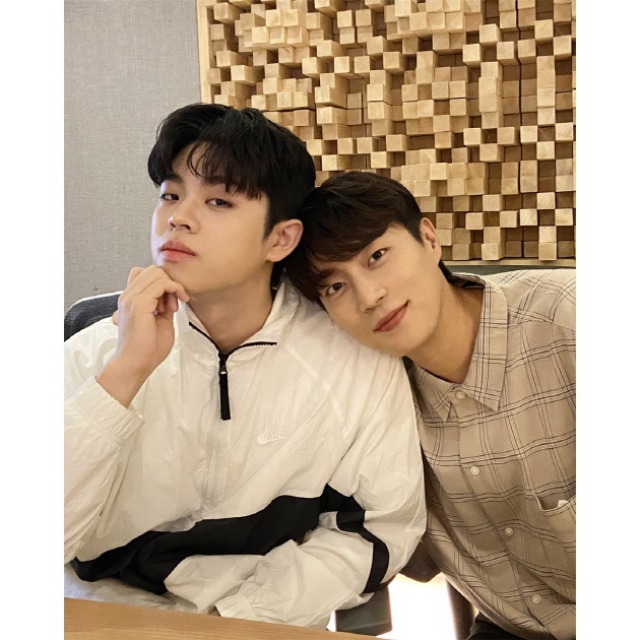 래퍼 그리(왼쪽)와 하이라이트 윤두준이 깜짝 컬래버레이션에 나선다. 두 사람이 함께한 그리의 새 싱글은 6월 8일에 공개된다. /브랜뉴뮤직 제공