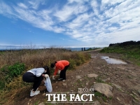  제주해경, 환경을 살리는 작은 실천 '플로깅'