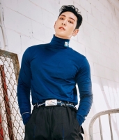  뉴이스트 백호, 바라던 라디오 DJ 됐다…1주일 스페셜