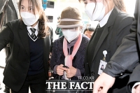  [속보] 검찰, '요양급여 부정수급' 윤석열 장모에 징역 3년 구형