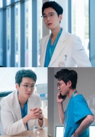  '슬의생2' 정경호, 첫 스틸 공개...시크+다정한 김준완 컴백