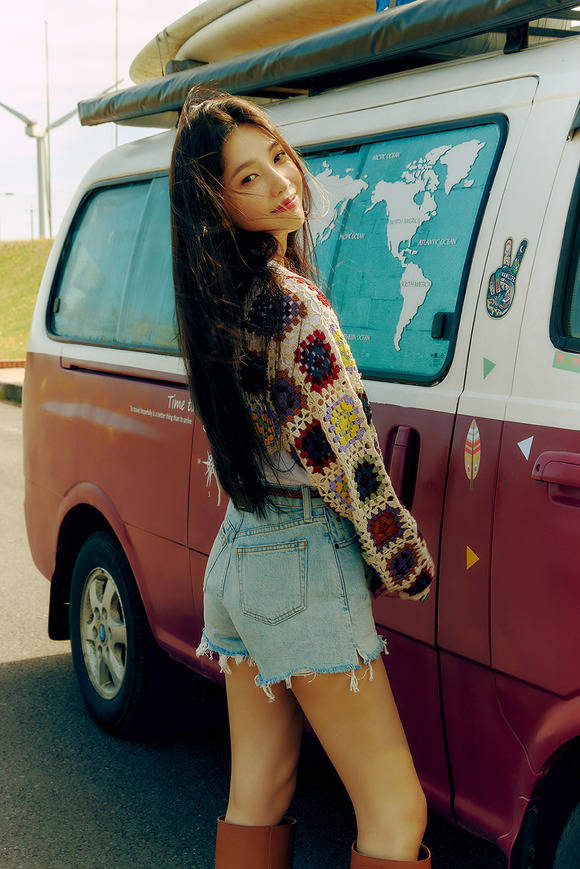 화려한 기교나 폭발력 있는 가창은 없지만 이 여섯 트랙을 듣고 있자면 기분 좋게 빠져든다. 조이 특유의 밝은 에너지가 앨범 전반에 흐르고 꾸밈 없는 목소리는 마음의 벽을 허문다. /SM엔터 제공