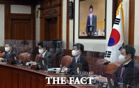  화상 국무회의 주재하는 김부겸 국무총리 [포토]