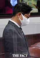  묵념하는 박범계 법무부 장관 [포토]