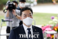  '문재인 정부 마지막 검찰총장' 김오수, 대검찰청 첫 출근 [TF사진관]