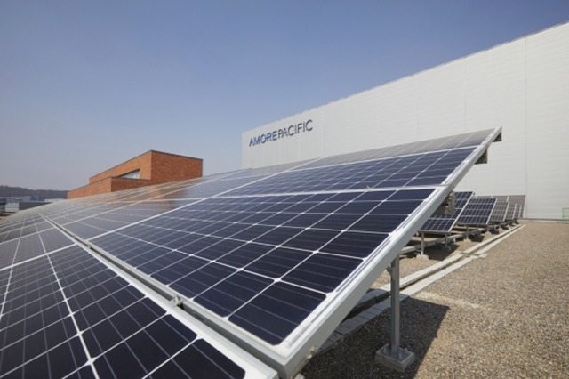 아모레퍼시픽이 2030년 달성을 목표로 하는 지속가능경영 5대 약속을 공개했다. /아모레퍼시픽 제공