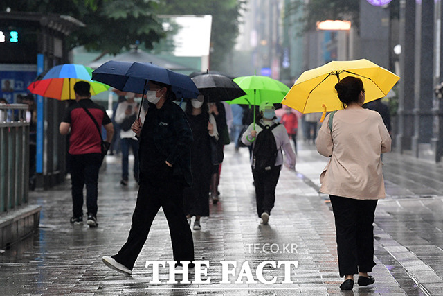 우산 꼭 준비하세요~