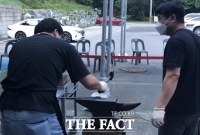  '책에서만 본 대장간 체험 재미있어요'