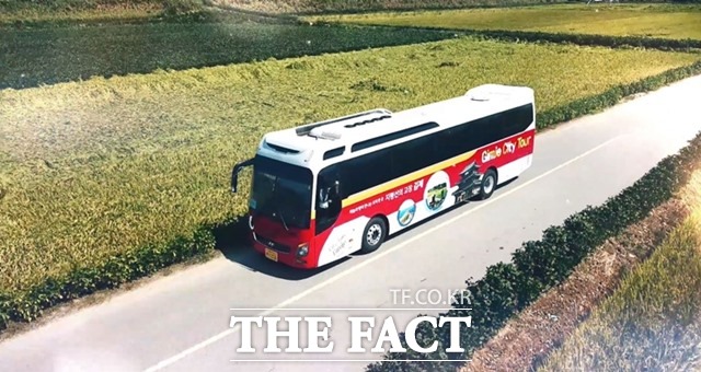 김제 시티투어버스 운영코스는 정규코스 3개(새만금코스, 역사문화코스, 농경문화코스)와 맞춤형코스 1개로 총 4개의 코스로 구성돼 있다. /김제시 제공