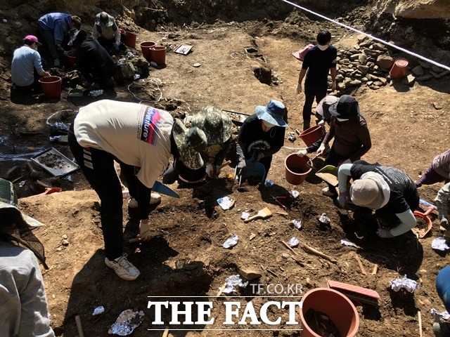 유해 발굴 현장. / 동구청 제공