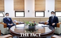  김오수·김진욱 첫 회동…'쟁점 해결은 차차'