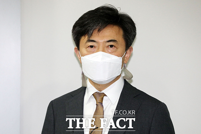 세월호 참사 증거조작 의혹을 수사 중인 이현주 특별검사팀이 9일 해양경찰청 압수수색에 나섰다. 사진은 이현주 특검./더팩트 DB