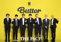  BTS '버터', 빌보드 싱글차트 3주 연속 1위…신기록 행진