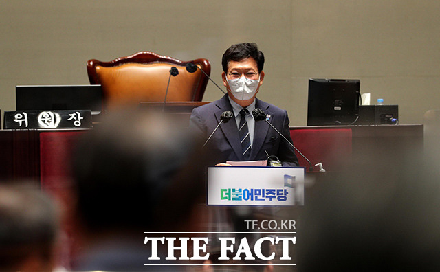 송영길 더불어민주당 대표가 22일 오전 서울 여의도 국회에서 열린 의원총회에서 모두발언을 하고 있다. /국회=이선화 기자