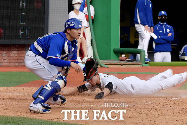 2021시즌 한국프로야구(KBO) 3경기를 대상으로 한 야구토토 스페셜 60회차 투표율을 중간 집계한 결과, 삼성-LG(1경기)전에서 홈팀 삼성의 투표율이 47.39%로 집계돼 우세한 경기를 펼칠 것으로 예상됐다./더팩트 DB