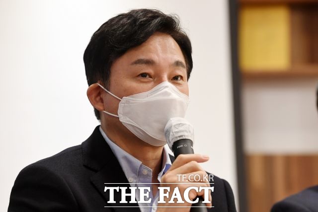 원희룡 제주지사가 현 정권을 비판하며 대권 주자로서 포부도 밝혔다. /남용희 기자