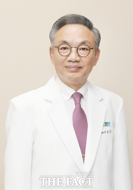 순천향대천안병원 이문수 원장이 대한종양외과학회 신임회장으로 선출됐다. / 순천향대 천안병원 제공