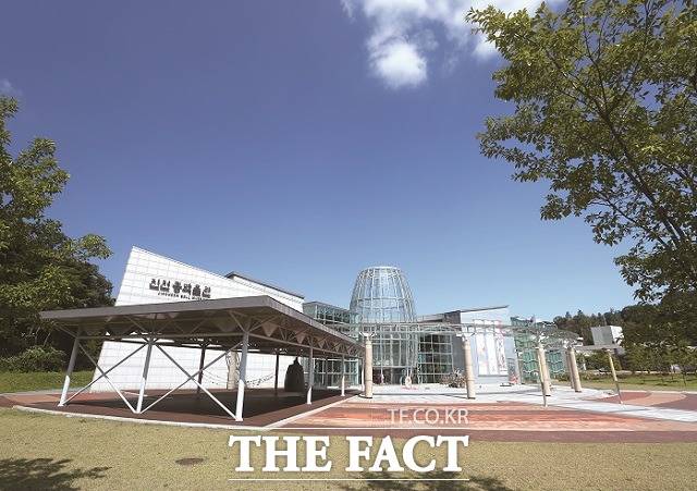 진천 역사테마공원에 자리한 진천 종박물관. 이곳은 국내 유일의 종 전문박물관이다. / 진천군 제공