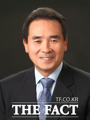 전북 순창군이 특별교부세 13억원을 확보하면서 군 재정에 힘을 보탰다고 1일 밝혔다. 황숙주 순창군수. /순창군 제공