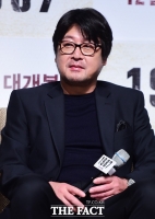  1700만 영화 '명량' 속편 '노량' 크랭크업…이순신에 김윤석