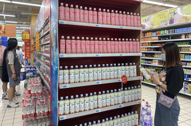 롯데칠성음료는 올해 상반기 중국 시장에 밀키스를 약 1620만 캔 수출했다. /롯데칠성음료 제공