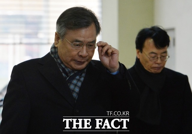 국정농단 사건을 수사한 박영수 특별검사가 7일 사의를 표명했다. /이덕인 기자