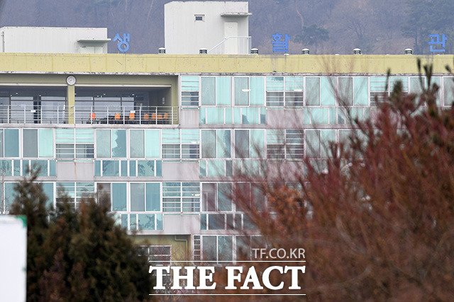 아산 경찰인재개발원에 마련된 임시 생활시설.